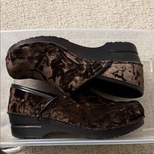 Dansko Rich Brown Velvet Mules
